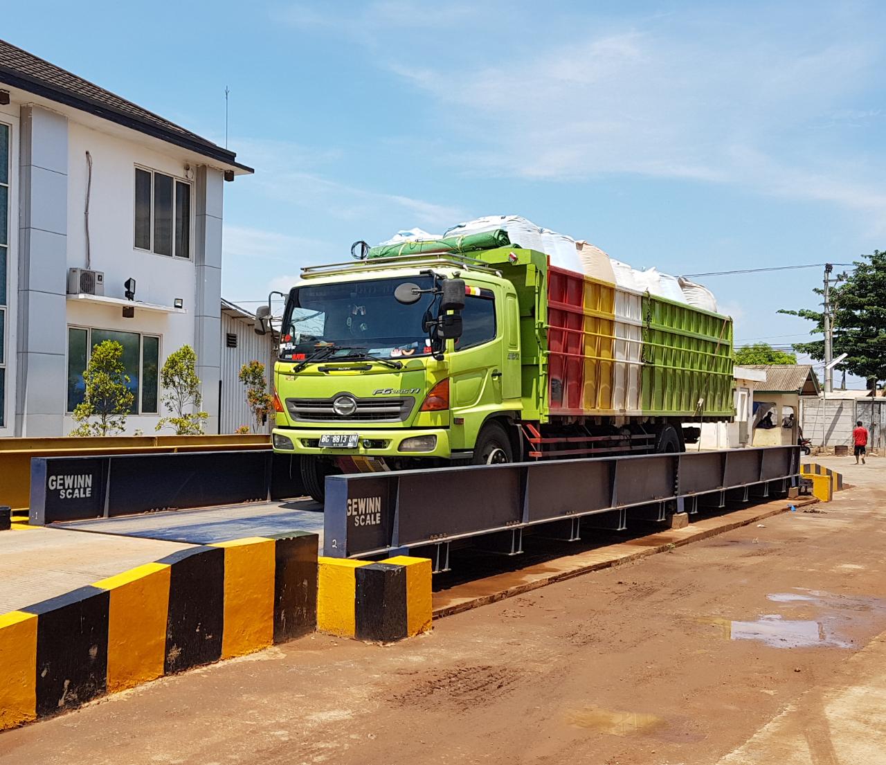 Peran Timbangan Truk dalam Mencegah Overloading